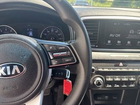 Used 2020 Kia Sportage LX FWD image 18