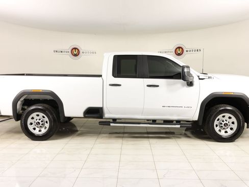 Used 2024 GMC Sierra 2500 Pro w/ Convenience Package AWD/4WD image 2
