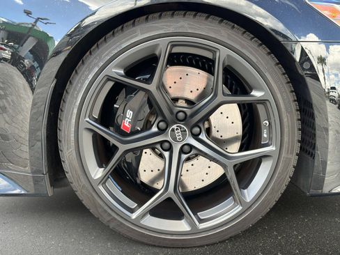 Used 2025 Audi RS 7 Performance image 11