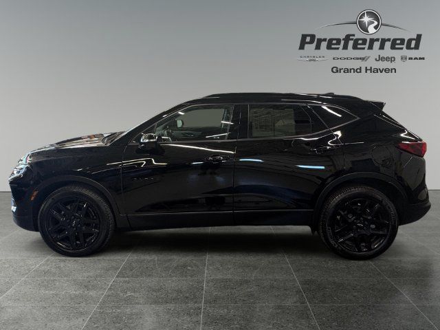Used 2023 Chevrolet Blazer LT AWD/4WD image 10