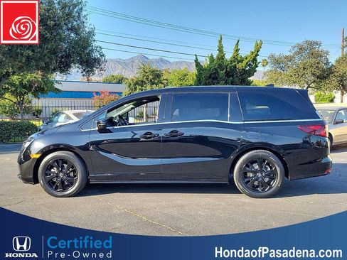 Certified 2023 Honda Odyssey Sport image 6