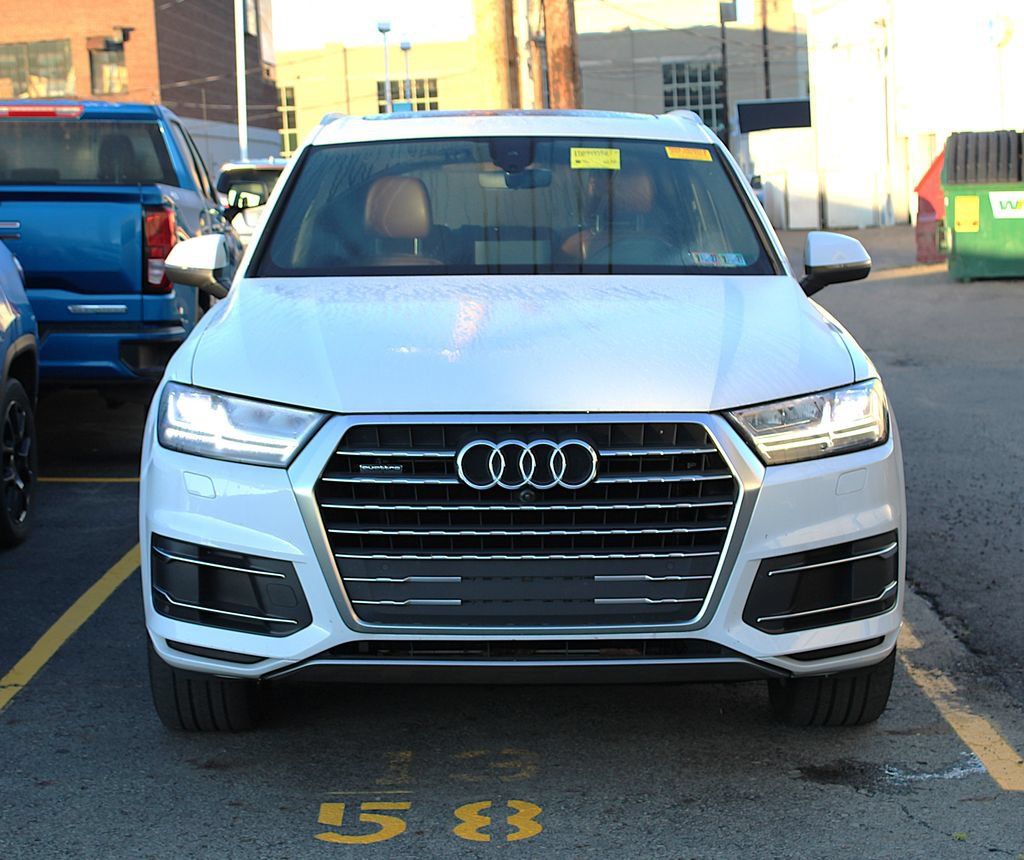 Used 2019 Audi Q7 2.0T Premium AWD/4WD image 10