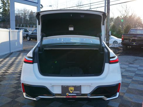 Used 2024 BMW 740i xDrive image 54