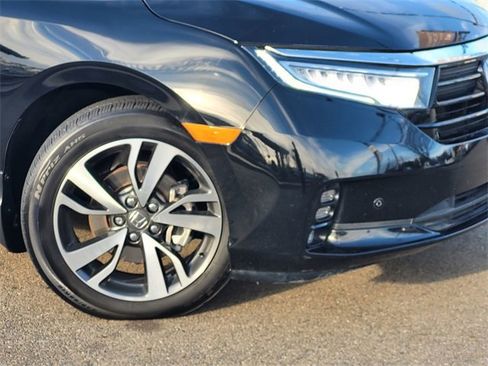 Used 2024 Honda Odyssey Touring image 9