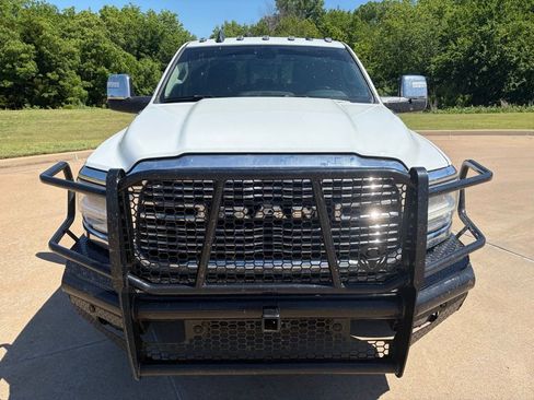 Used 2024 RAM 3500 Laramie w/ Chrome Bumper Package AWD/4WD image 5