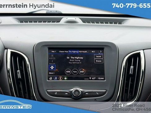 Used 2022 Chevrolet Equinox RS image 9