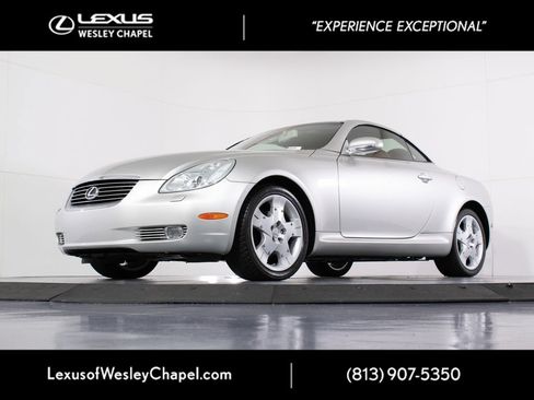 Used 2004 Lexus SC 430 Convertible RWD image 8