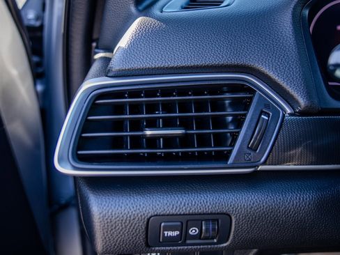 Used 2019 Honda Accord Sport image 24