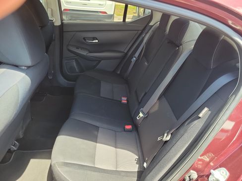 Used 2020 Nissan Sentra SV w/ Electronics Package FWD image 15