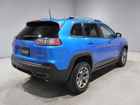Used 2021 Jeep Cherokee Trailhawk AWD/4WD image 2
