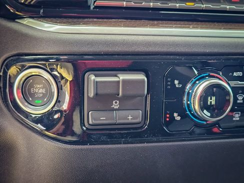 New 2026 GMC Sierra 1500 Elevation AWD/4WD image 25