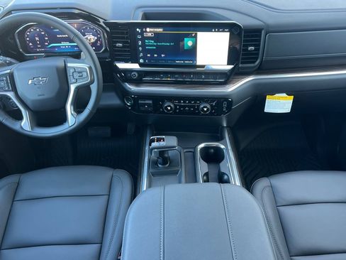 New 2026 Chevrolet Silverado 1500 LT Trail Boss w/ Convenience Package II image 10