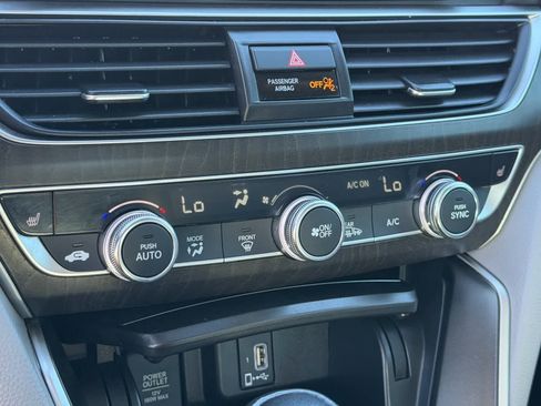 Used 2020 Honda Accord EX-L image 27