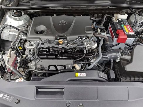 Used 2024 Toyota Camry LE FWD image 31