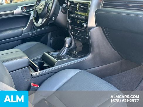 Used 2023 Lexus GX 460 Premium AWD/4WD image 36