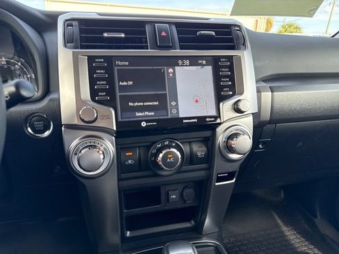 Used 2022 Toyota 4Runner SR5 Premium w/ Moonroof Package RWD image 20