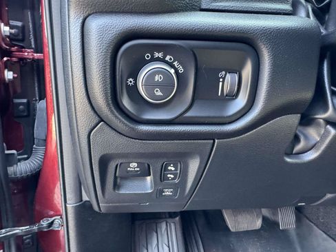 Used 2025 RAM 1500 Big Horn AWD/4WD image 27