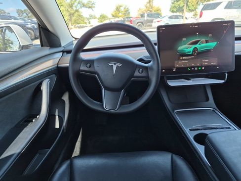 Used 2022 Tesla Model 3 Long Range AWD/4WD image 13