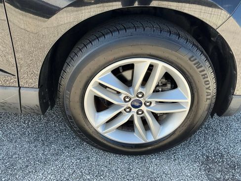 Used 2018 Ford Edge SEL w/ Equipment Group 201A FWD image 15