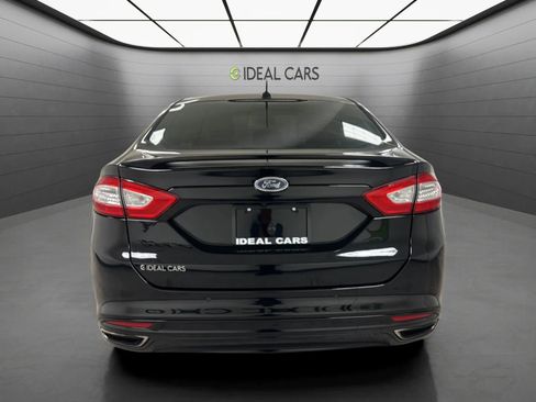 Used 2016 Ford Fusion SE FWD image 6