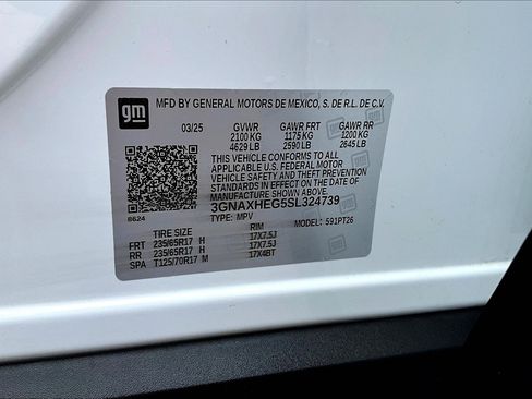 Used 2025 Chevrolet Equinox LT FWD image 11