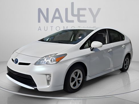 Used 2013 Toyota Prius Two FWD image 1