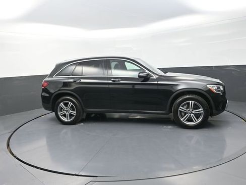 Used 2021 Mercedes-Benz GLC 300 4MATIC image 28