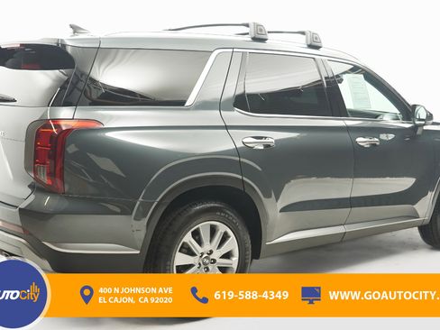 Used 2023 Hyundai Palisade SEL image 6