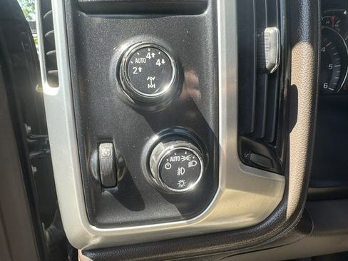 Used 2014 GMC Sierra 1500 SLT w/ SLT Crew Cab Value Package image 14