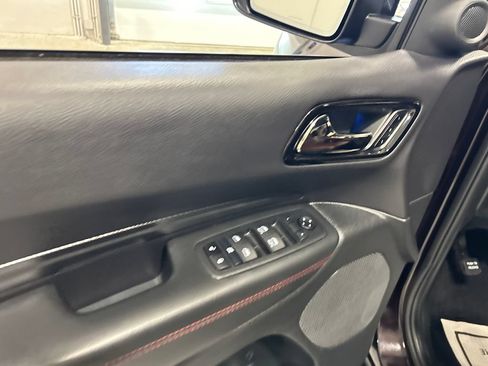 Used 2024 Dodge Durango R/T AWD/4WD image 14
