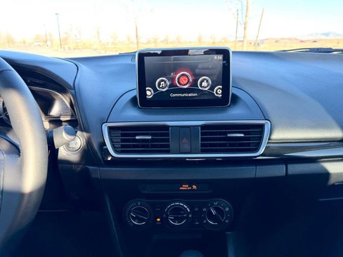 Used 2016 MAZDA MAZDA3 i Sport w/ Preferred Equipment Package image 23