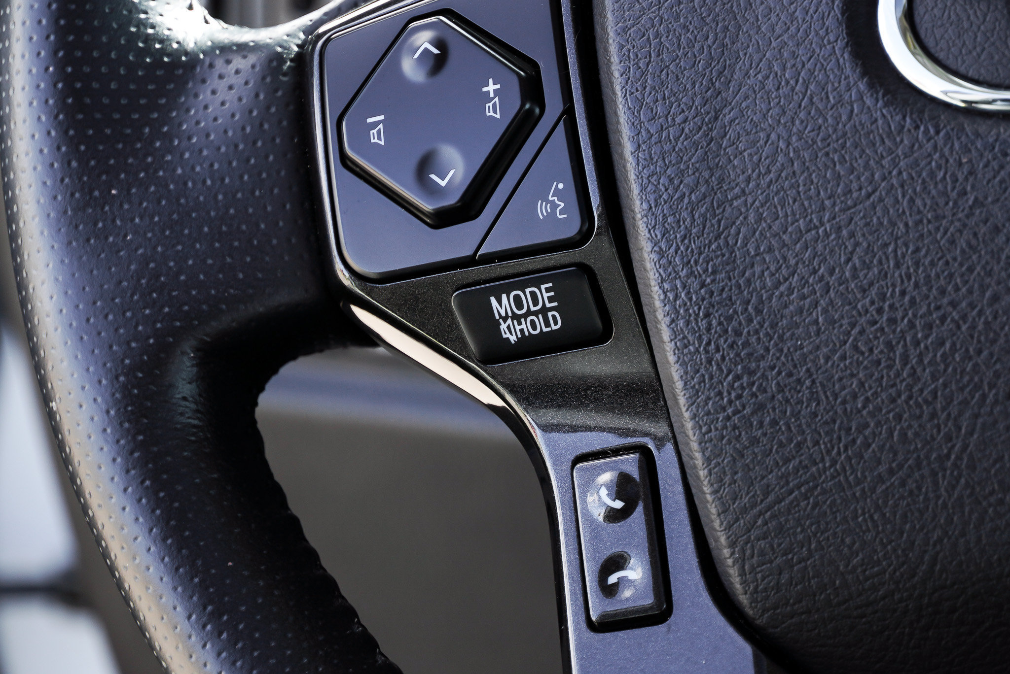 Certified 2024 Toyota 4Runner TRD Off-Road Premium w/ Moonroof Package AWD/4WD image 33