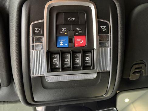 Used 2020 RAM 1500 Rebel w/ Rebel Level 2 Equipment Group AWD/4WD image 28