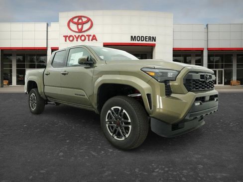New 2026 Toyota Tacoma TRD Sport AWD/4WD image 16