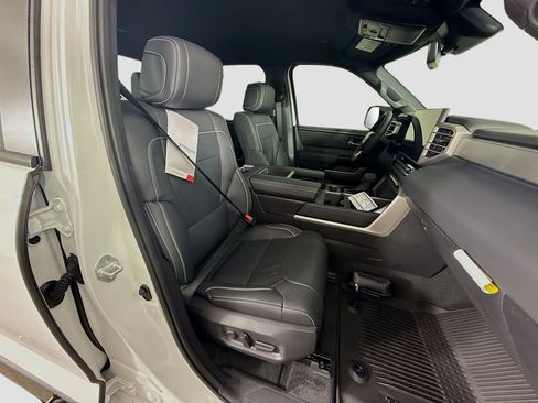 New 2026 Toyota Tundra Limited image 19