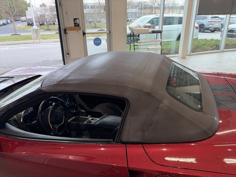 Used 2015 Chevrolet Corvette Z06 w/ 3LZ Preferred Equipment Group image 15