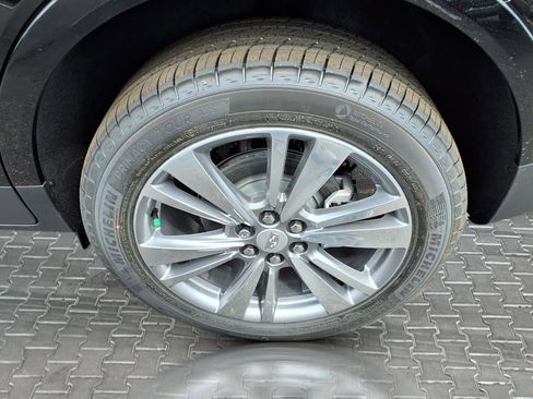 New 2025 Cadillac XT5 Premium Luxury w/ Technology Package image 13