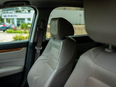 Used 2019 Honda CR-V EX-L image 8