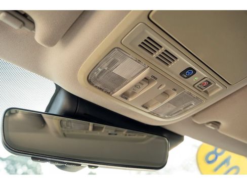 Used 2018 Honda Accord Touring image 32