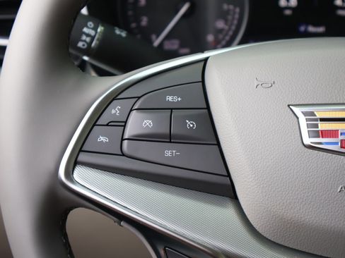 New 2026 Cadillac XT5 Premium Luxury w/ Driver Assist Package FWD image 19