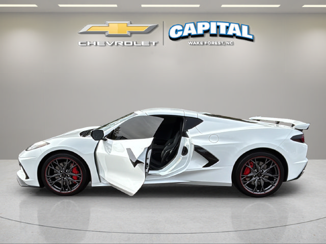 Used 2025 Chevrolet Corvette Stingray Preferred Cpe w/ Z51 Performance Package RWD image 10