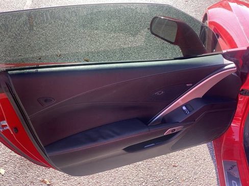 Used 2014 Chevrolet Corvette Stingray Coupe RWD image 13