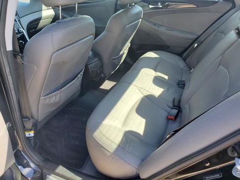 Used 2011 Hyundai Sonata Limited w/ Navigation Pkg 5 FWD image 12