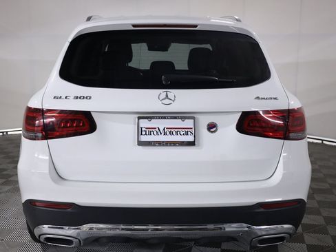 Used 2020 Mercedes-Benz GLC 300 4MATIC image 5