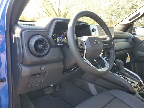 New 2026 Chevrolet Colorado Trail Boss w/ Midnight Edition AWD/4WD image 16