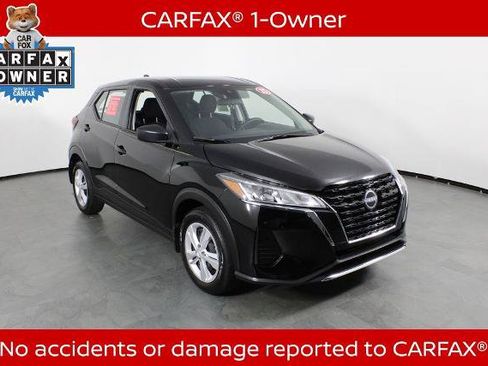 Certified 2025 Nissan Kicks Play S FWD image 5