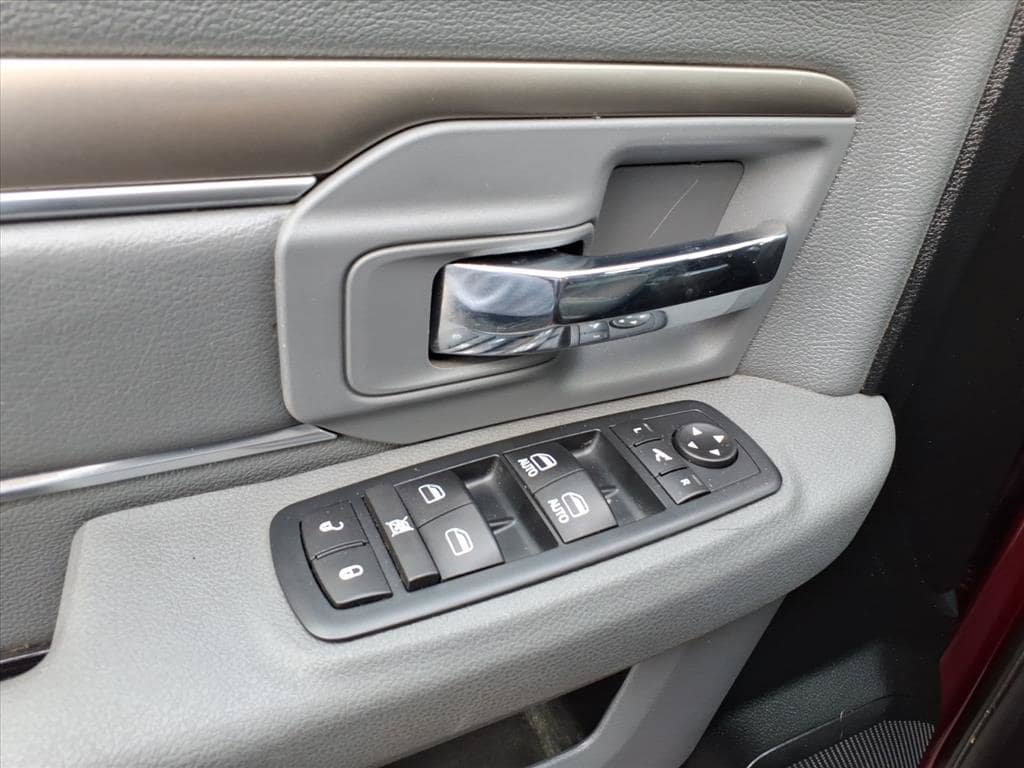 Used 2016 RAM 1500 Big Horn AWD/4WD image 16