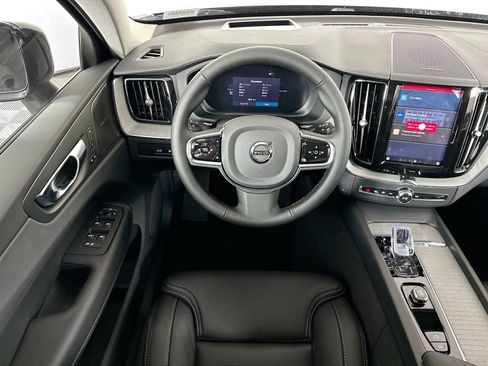 Used 2025 Volvo XC60 T8 Ultra w/ Protection Package Premier image 18