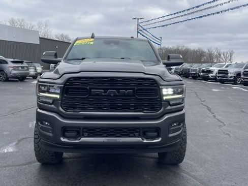 Used 2022 RAM 3500 Limited image 9