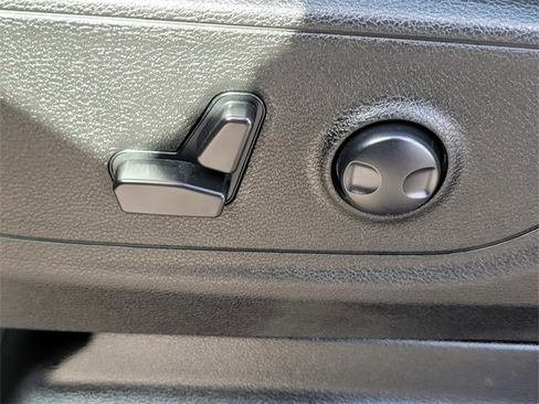 Certified 2023 RAM 1500 Big Horn image 33